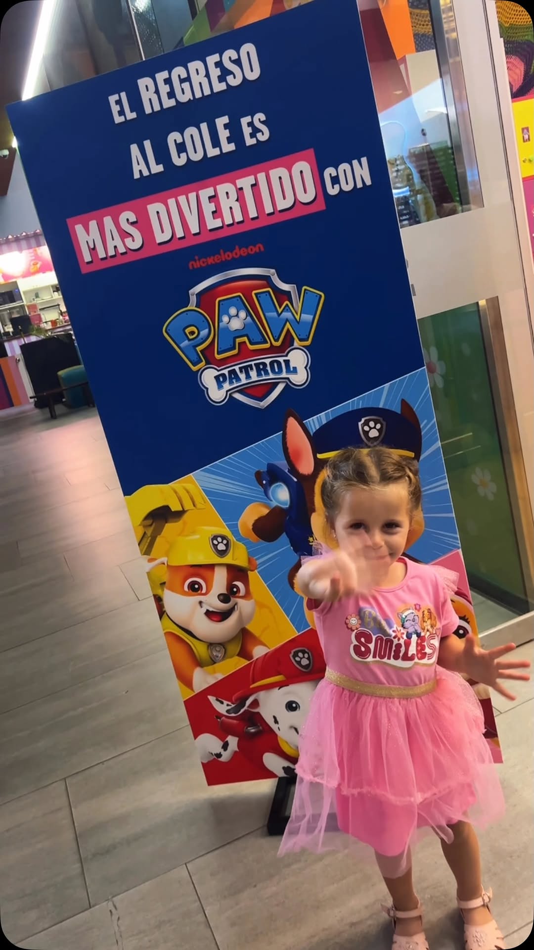 De Vuelta al Cole con Paw Patrol 📕🐶!!

El evento con todos los productos para volver al cole de Paw Patrol fue increíble. Los niños disfrutaron de actividades interactivas y una zonas de foto con sus héroes favoritos. Además descubrieron la gran variedad mochilas y loncheras @scoolperu_oficial , los cuadernos @cuadernoscollege , zapatillas y muchos productos más de la temática. Que ya los vas a poder encontrar en todas las tiendas retail a nivel nacional 🥳!

*El evento fue gracias a @wonder.social 
#PawPatrol #VueltaAlCole #MochilasScool
#CuadernosCollege #BackToSchool
#DiversiónEscolar #EventoPawPatrol
#AventuraEscolar #RegresoAlCole
#Datos